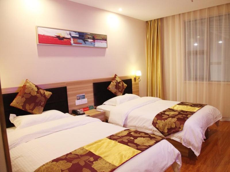 Greentree Alliance Yichang East Yichang Station Hotel Exteriör bild