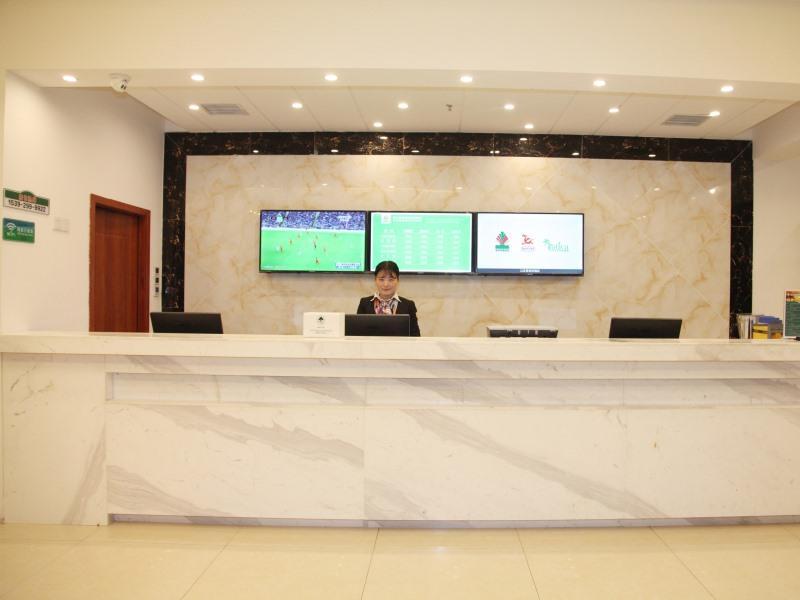 Greentree Alliance Yichang East Yichang Station Hotel Exteriör bild